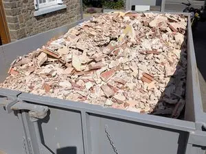 Location de bennes,épaviste vide maison démolition