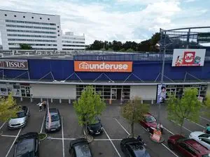 Underuse Vide Grenier Permanent Maurepas