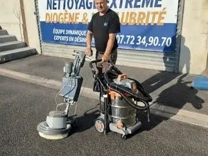 L'AVENIR DU PASSÉ Nettoyage