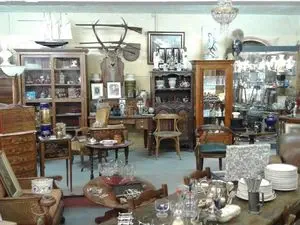 AD ANTIQUITES